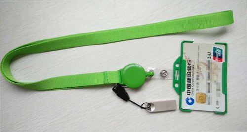 badge reel with flash drive and card